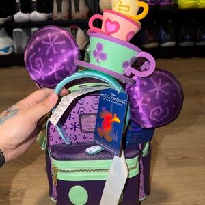 Loungefly the main attraction tea cups